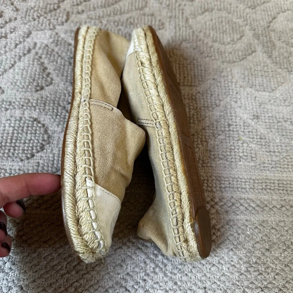 Tory Burch beige cream canvas cap toe espadrille flats SIZE 6.5‎